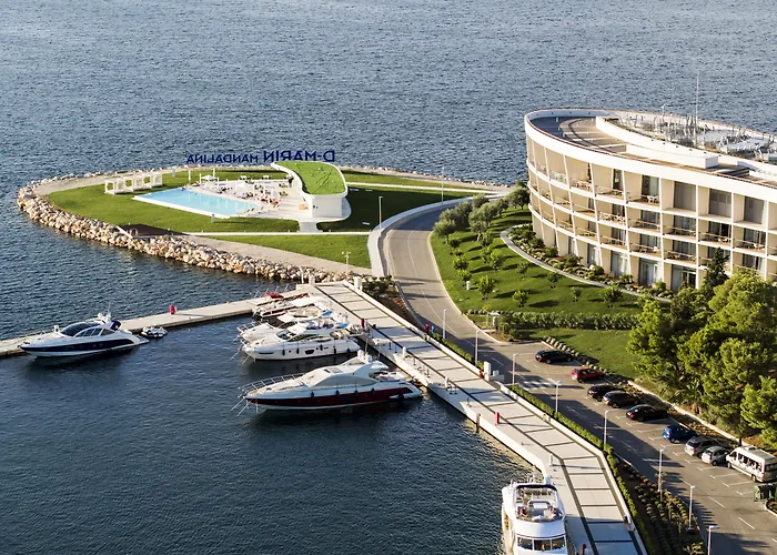 Sibenik Hotels With Jacuzzi in Room near Aquarium Terrarium Sibenik