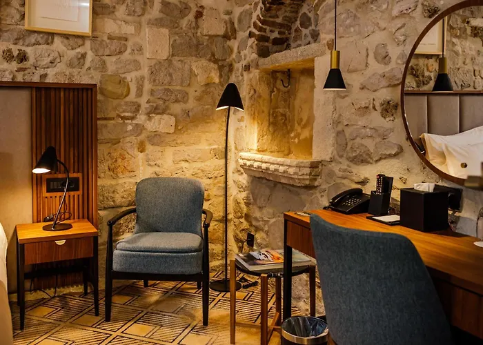 Brodarica (Sibenik-Knin) Hotels